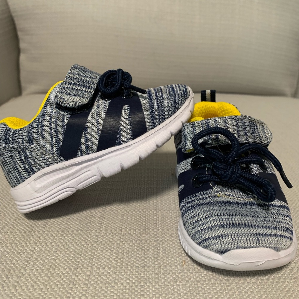 Toddler shoes